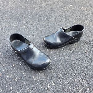 DANSKO Professional Black Leather Clog Womens Size 41 (10.5 US)
